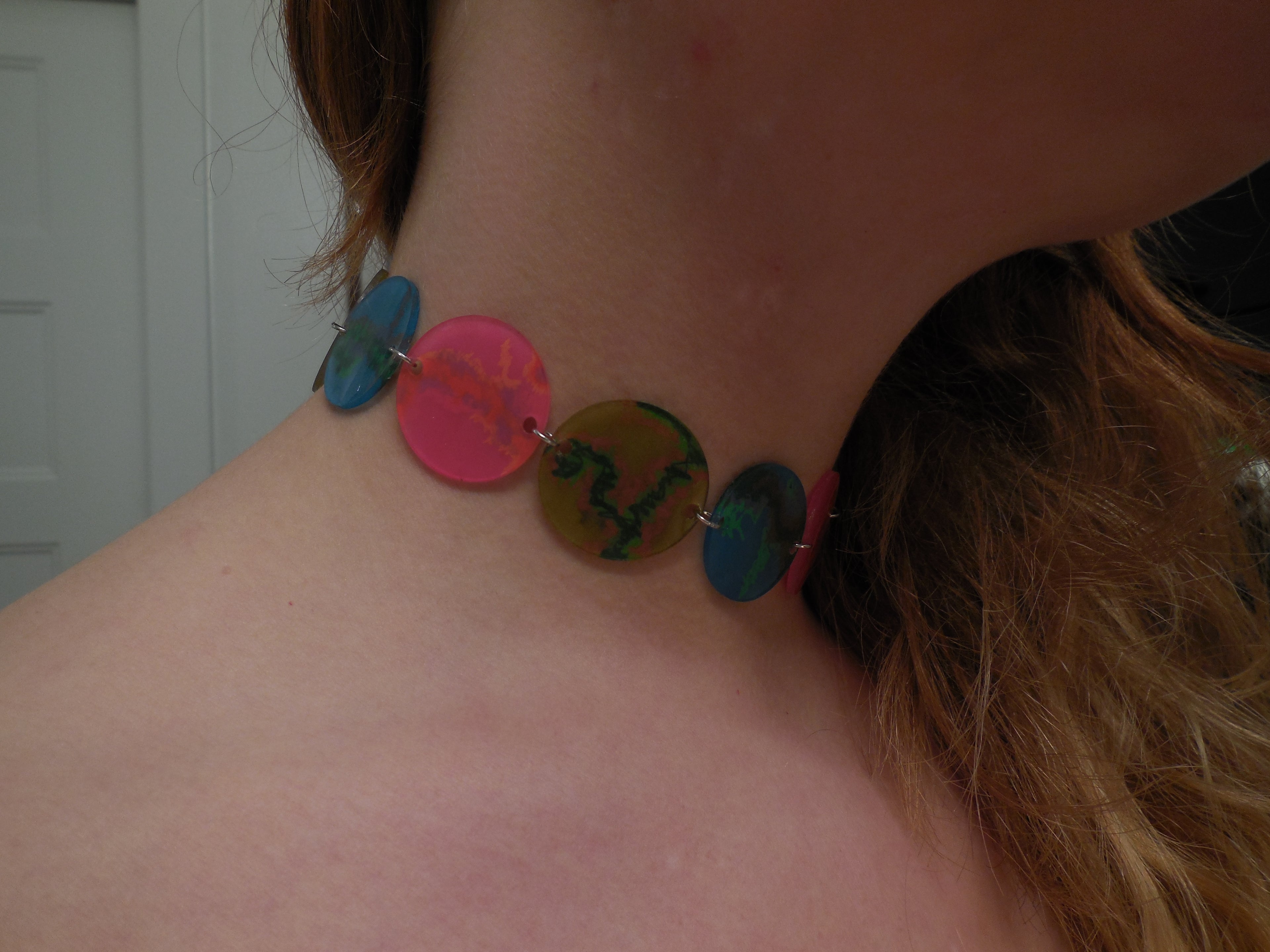 Petri Dish Choker